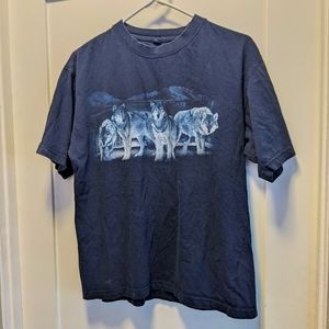 Wolf Tee
